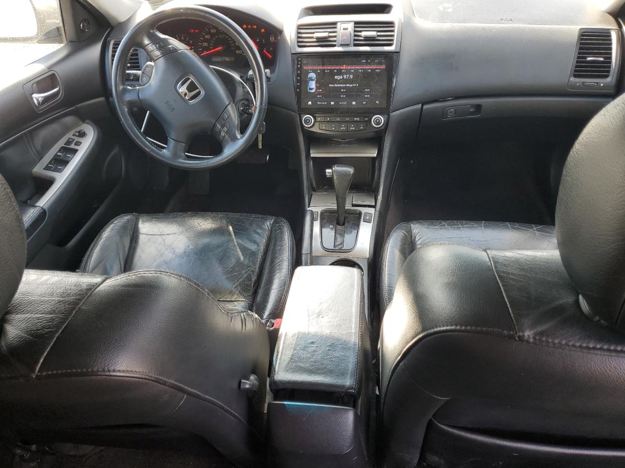 2005 Honda Accord - Image 8