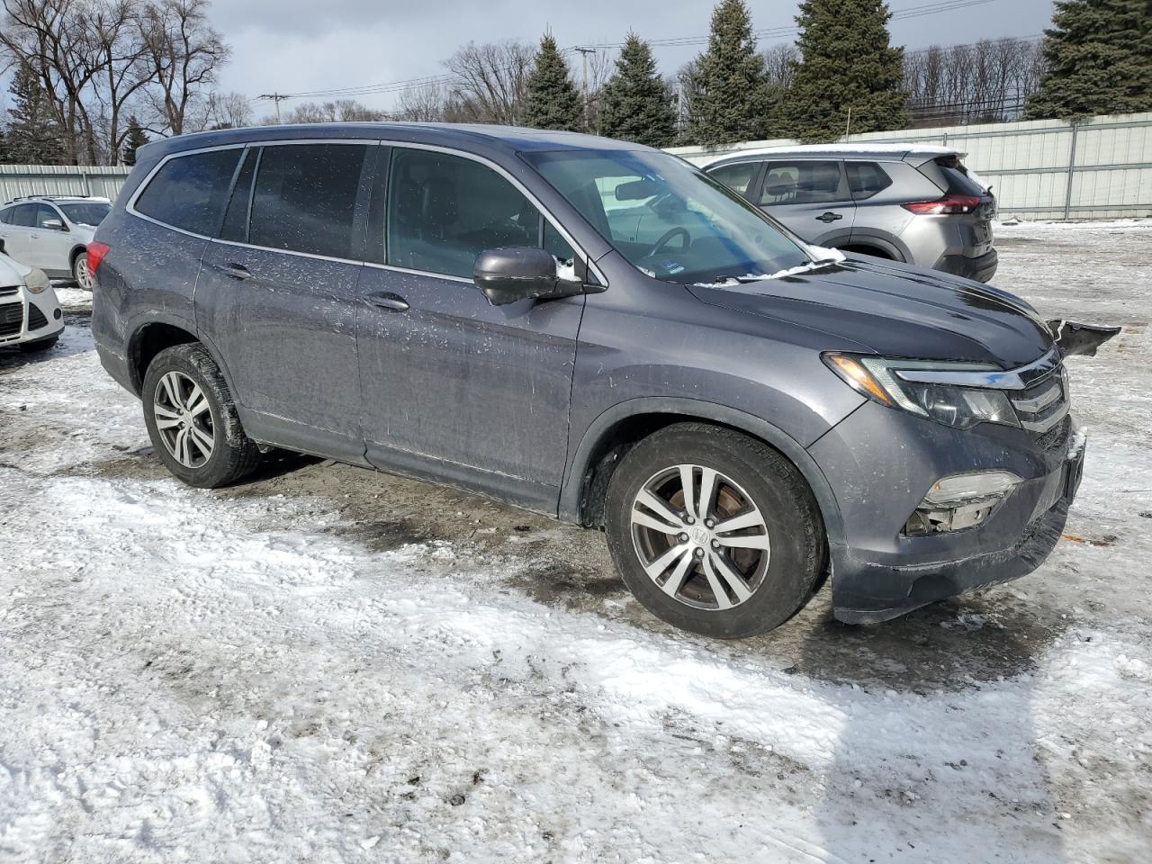2017 Honda Pilot - Image 4