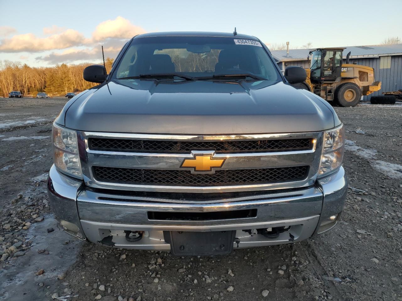 2013 Chevrolet Silverado - Image 5