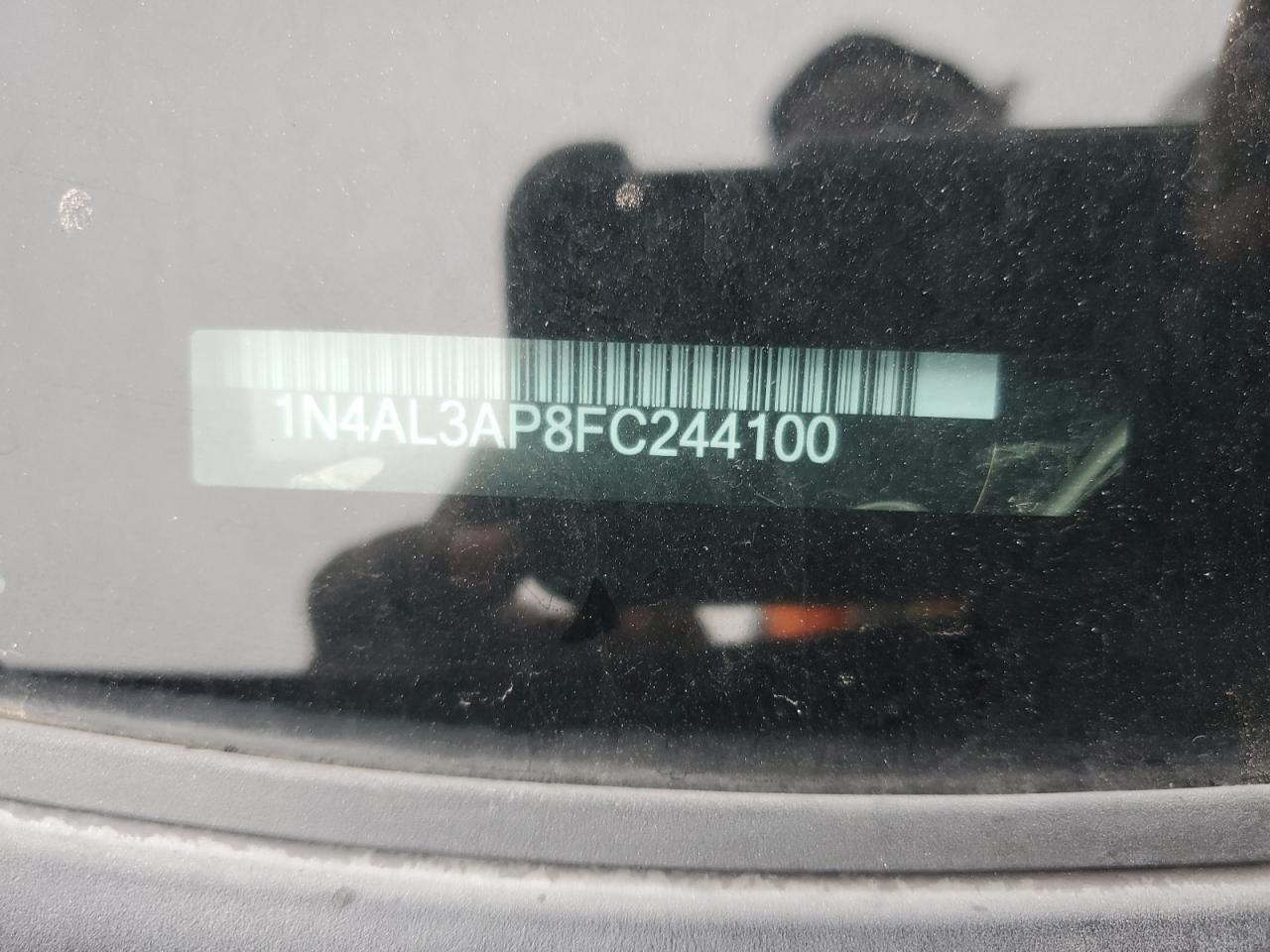 2015 Nissan Altima - Image 14