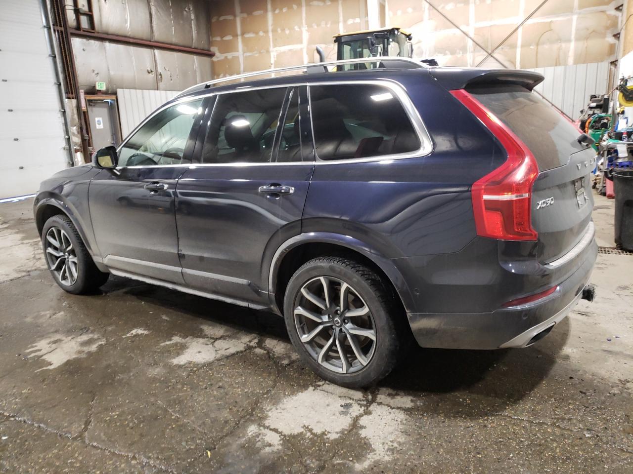 2017 Volvo XC90 - Image 2