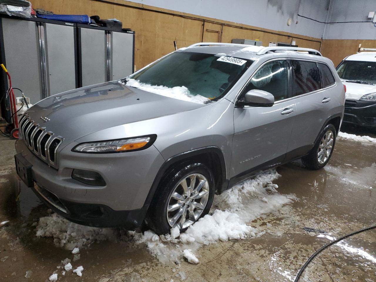2016 Jeep Grand Cherokee - Image 1