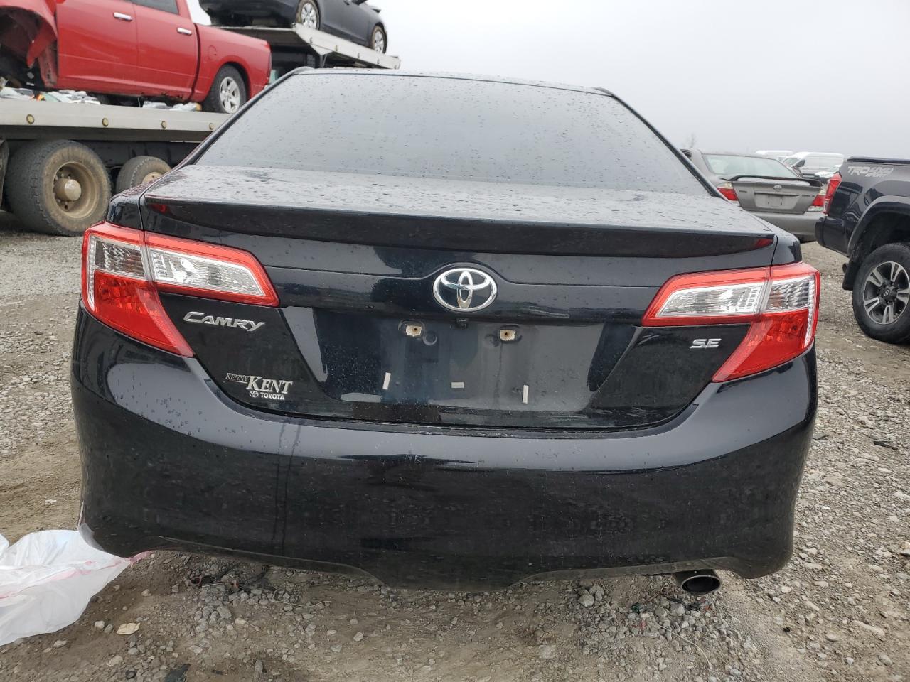 2014 Toyota Camry - Image 6