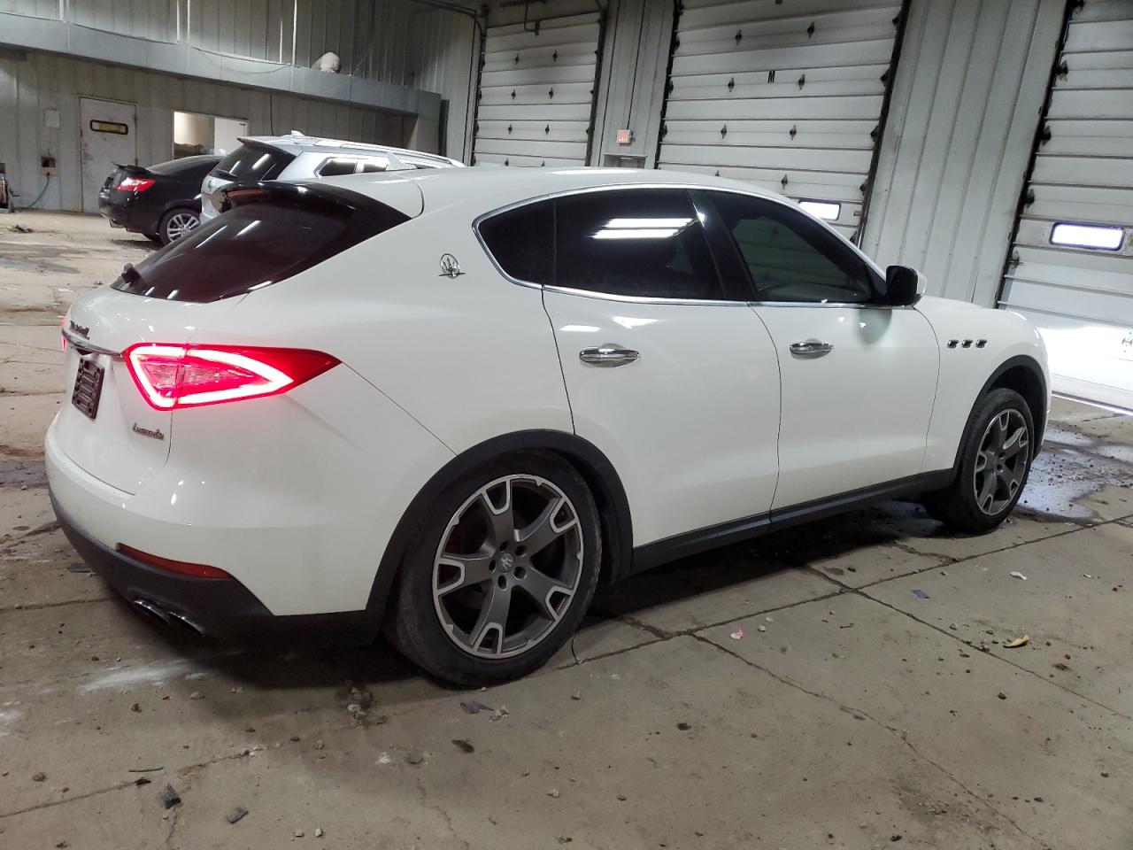 2017 Maserati Levante - Image 3