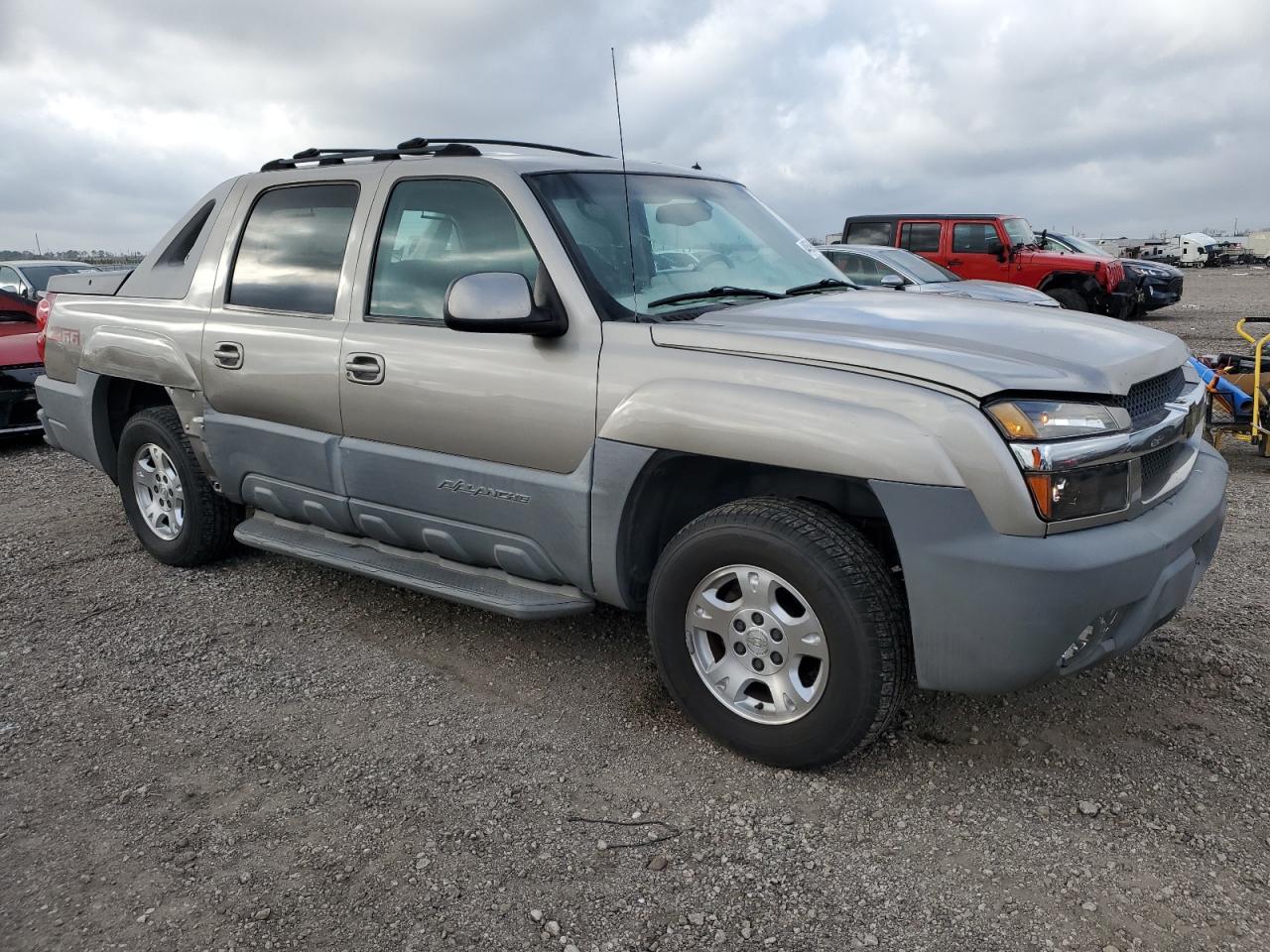 2002 Chevrolet Avalanche - Image 4