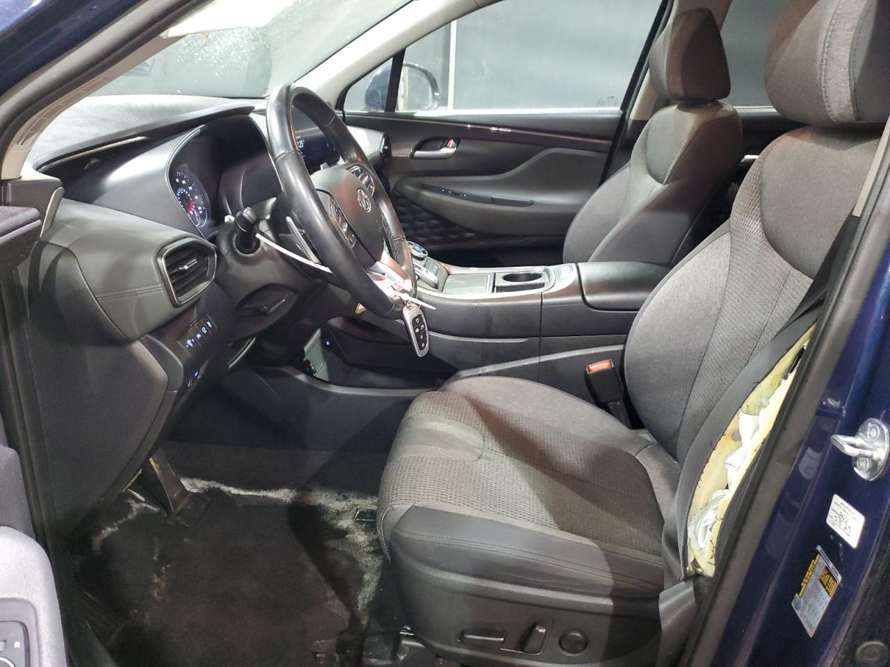 2023 Hyundai Santa Fe - Image 7