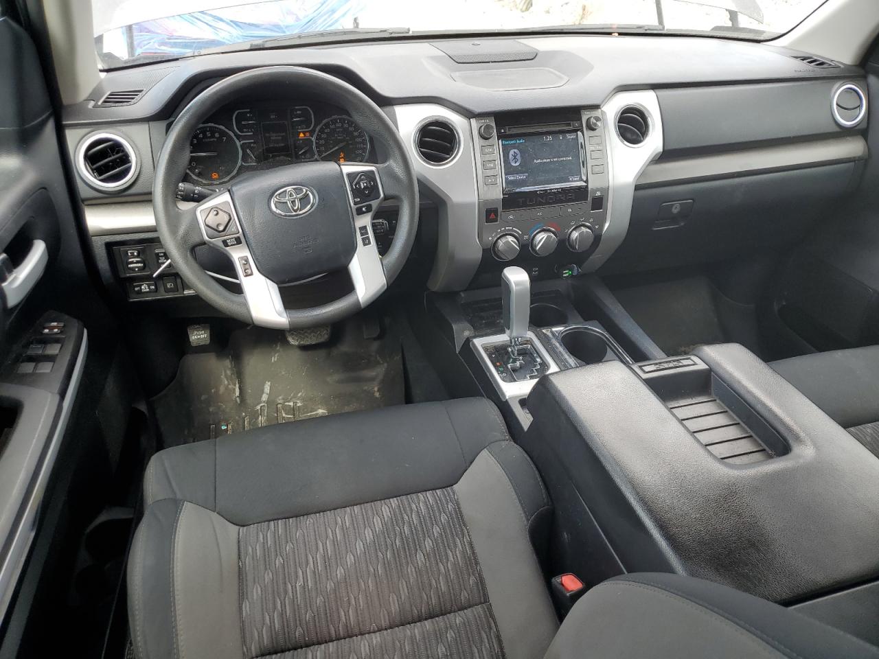 2018 Toyota Tundra - Image 8