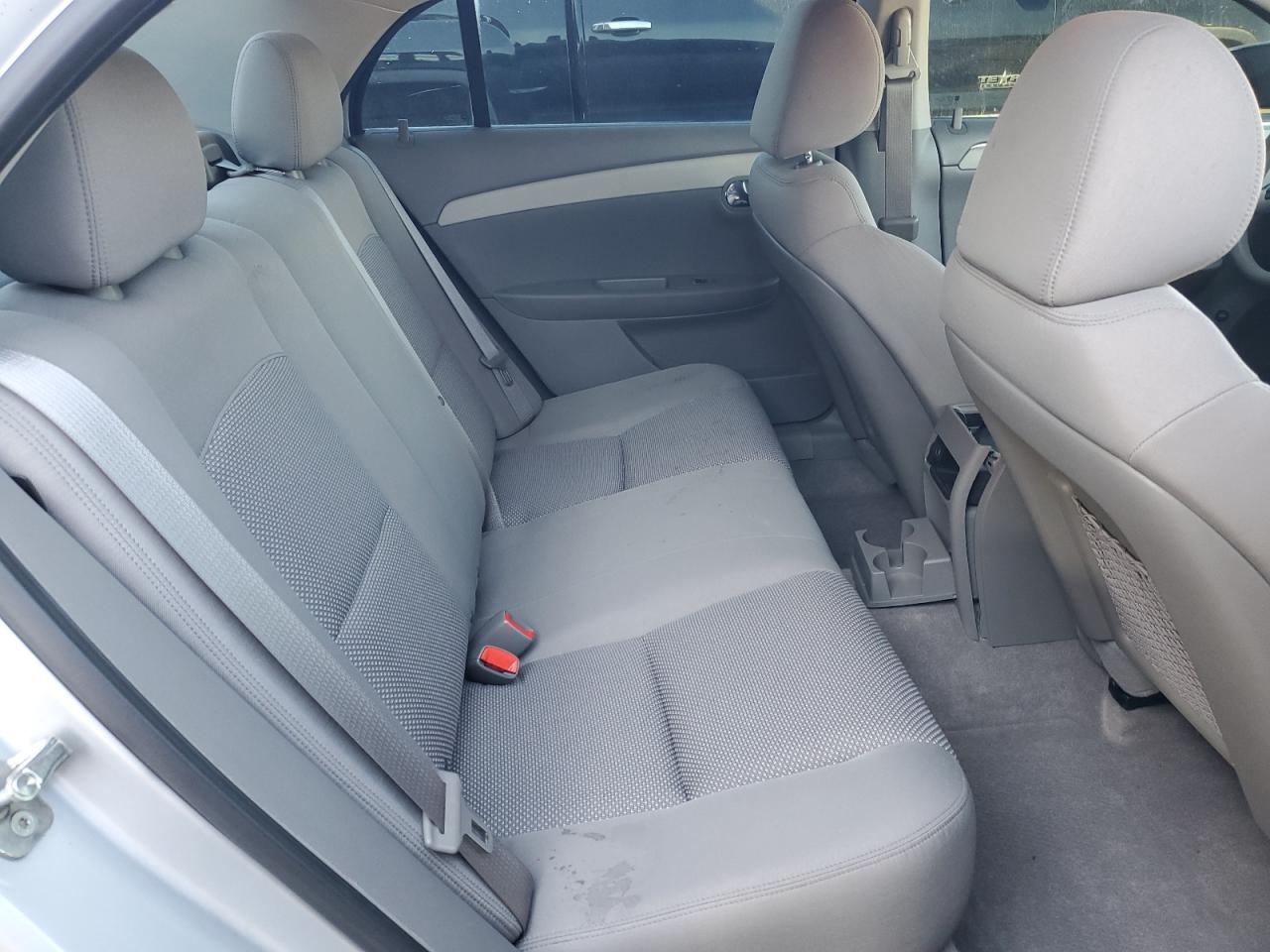 2012 Chevrolet Malibu - Image 10