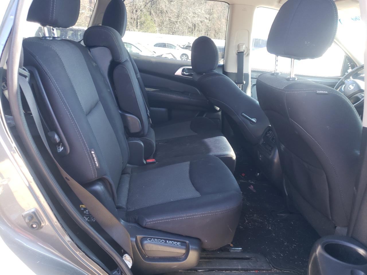 2018 Nissan Pathfinder - Image 11