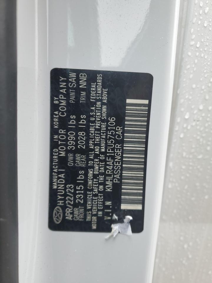 2023 Hyundai Elantra - Image 15