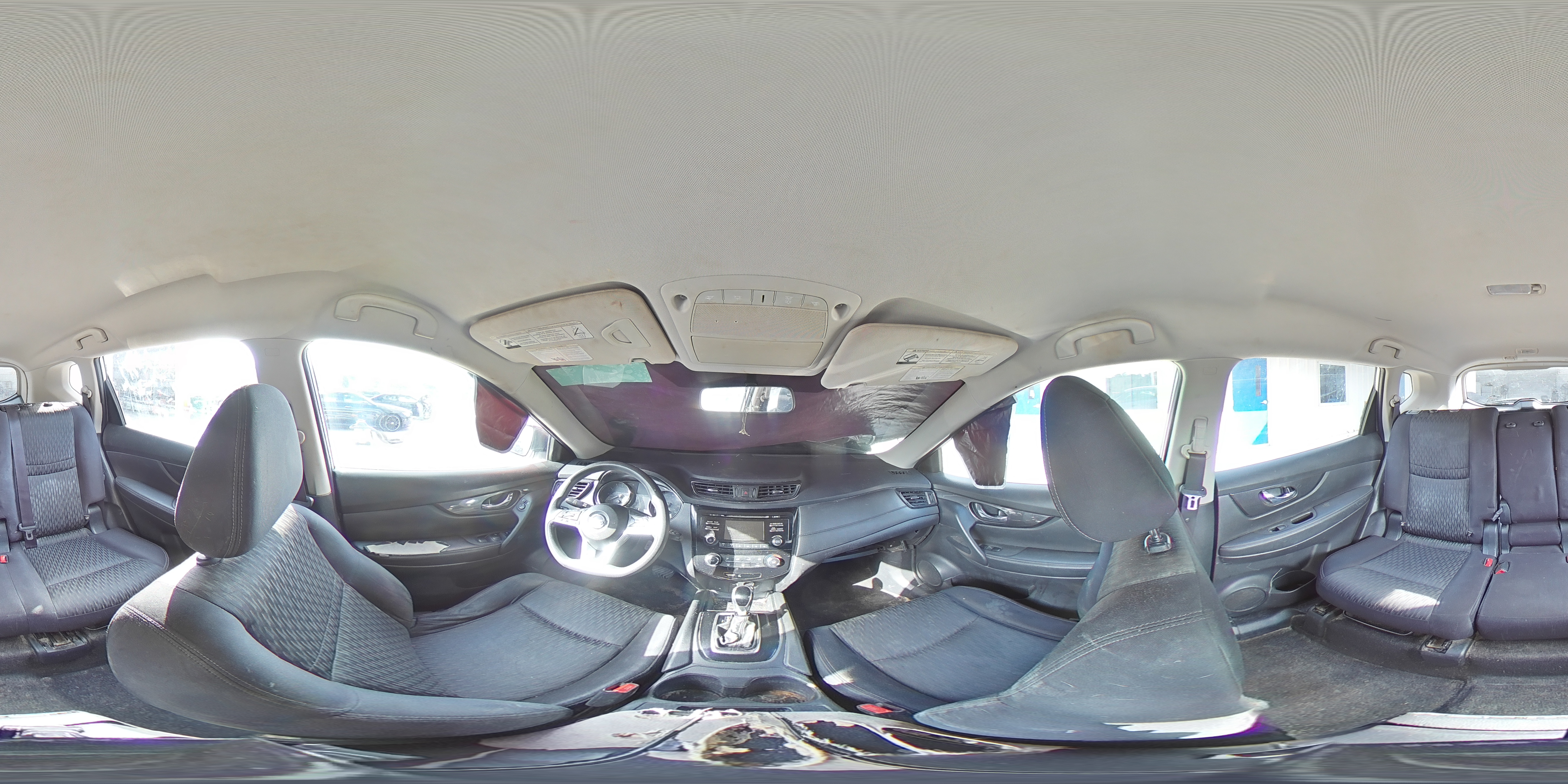 2017 Nissan Rogue - Image 15