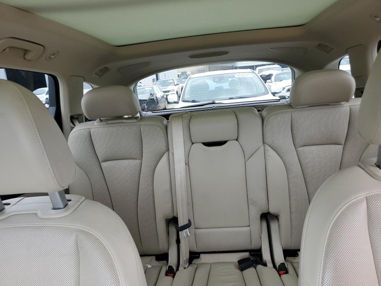 2017 Audi Q7 - Image 10