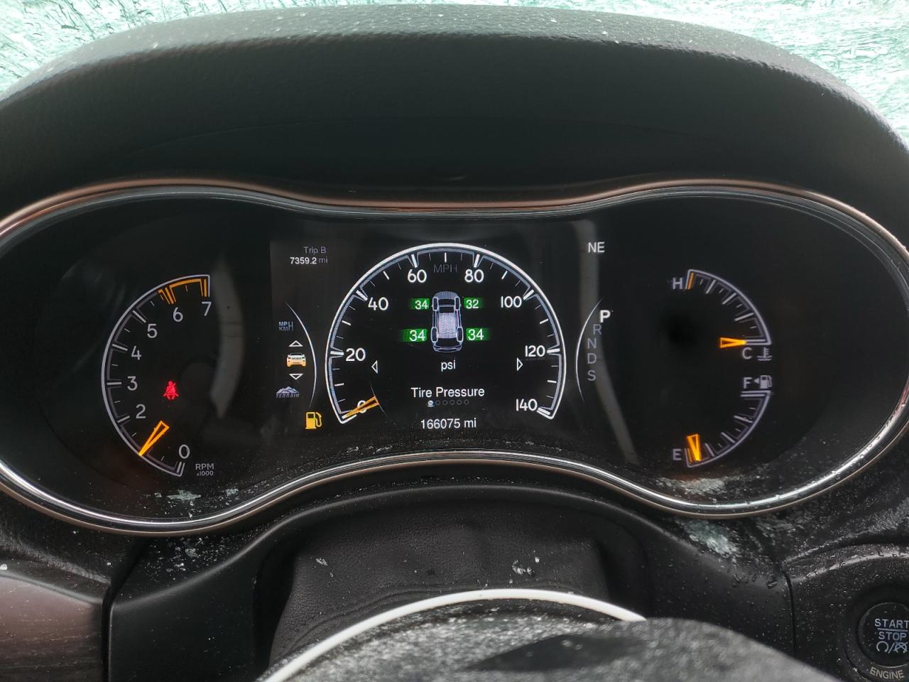 2014 Jeep Grand Cherokee - Image 9