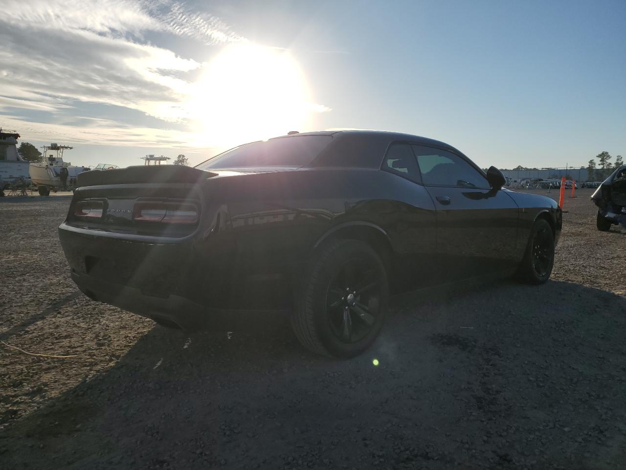 2015 Dodge Challenger - Image 3
