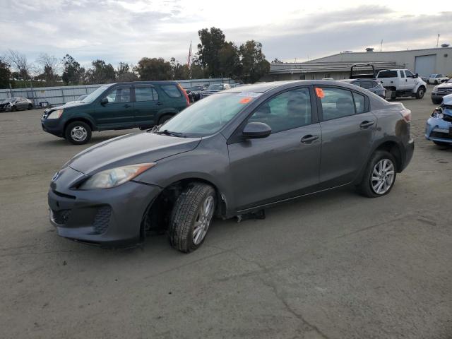 2013 Mazda 3 I