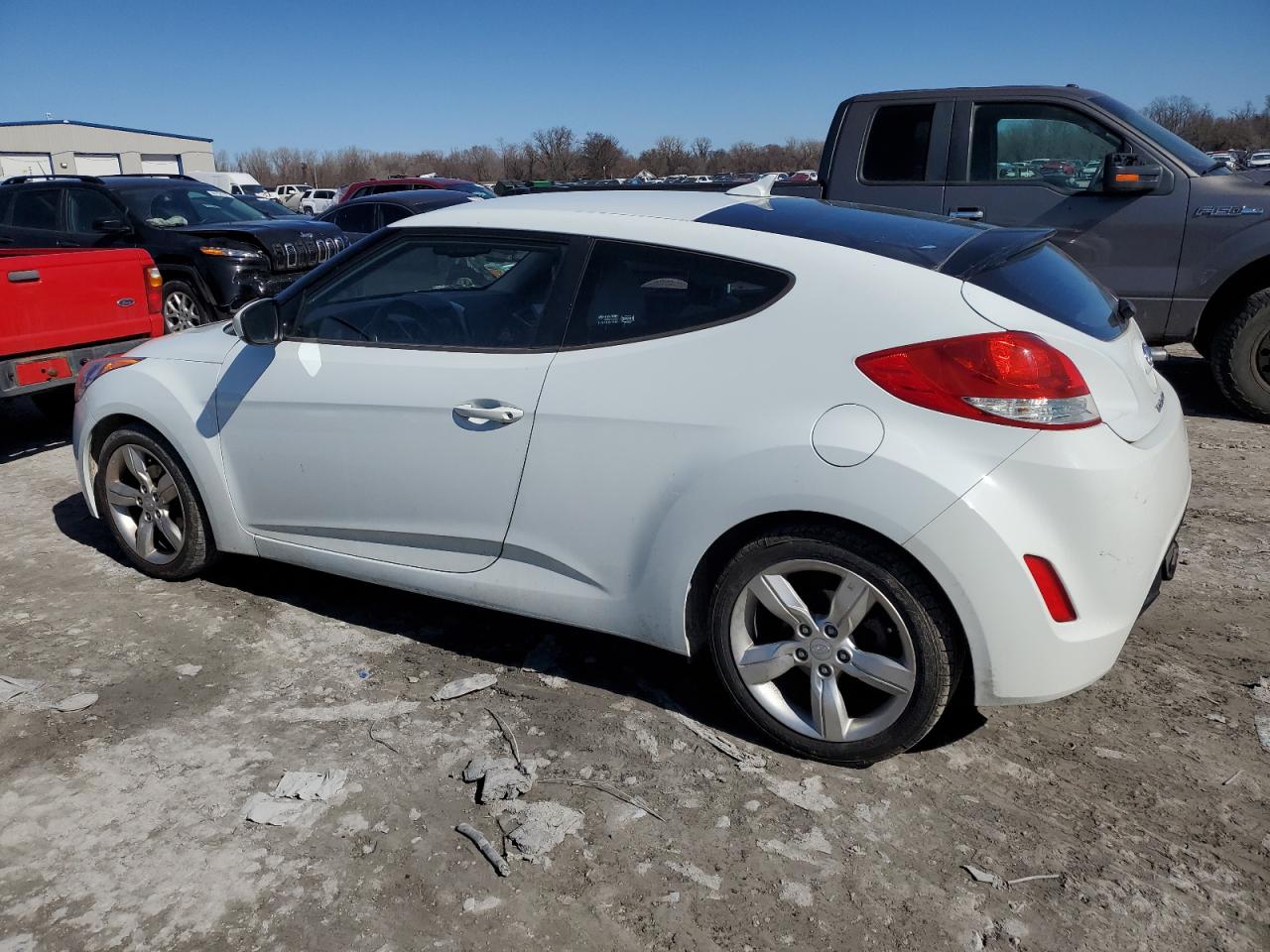2012 Hyundai Veloster - Image 2