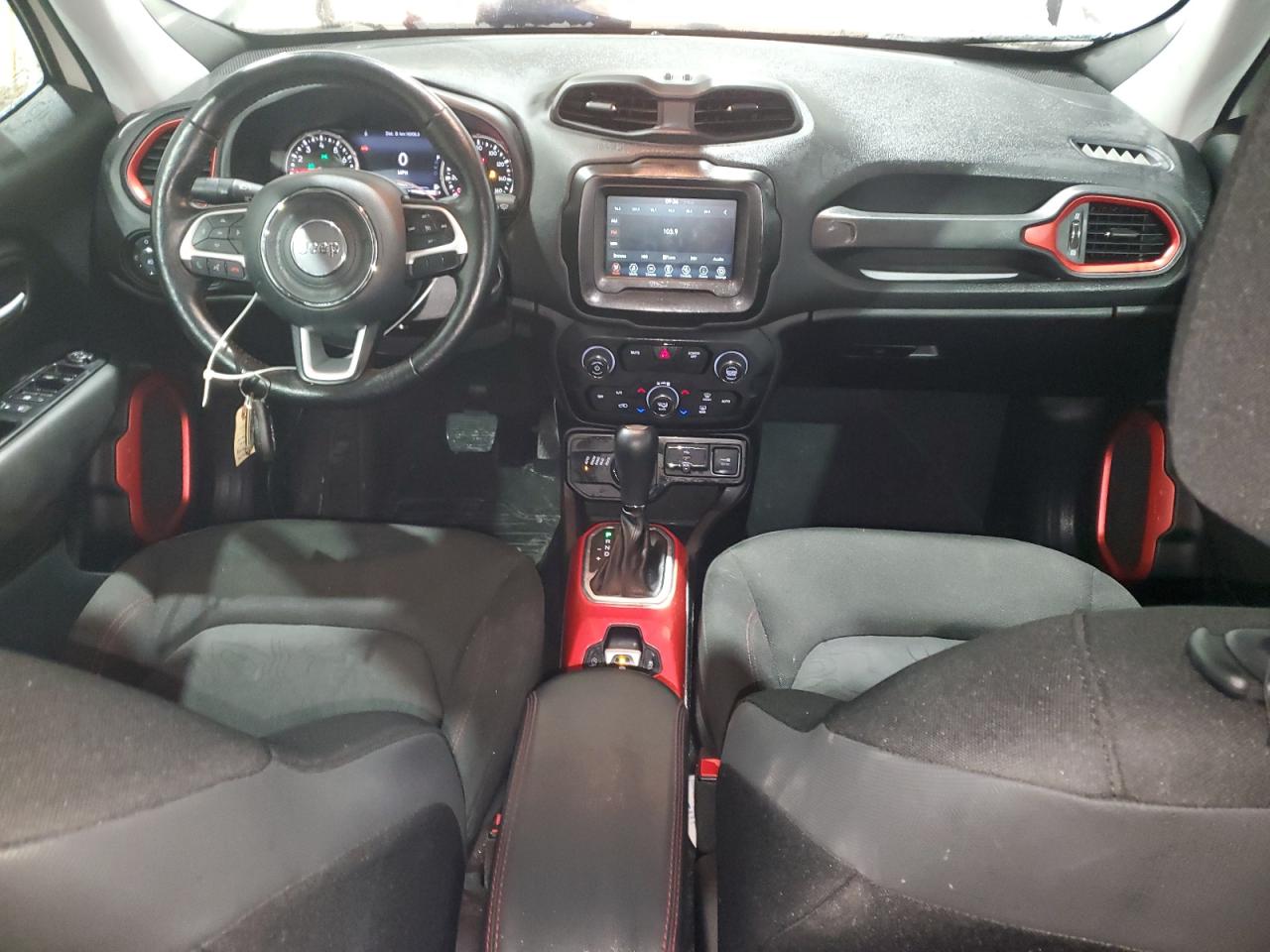 2020 Jeep Renegade - Image 8