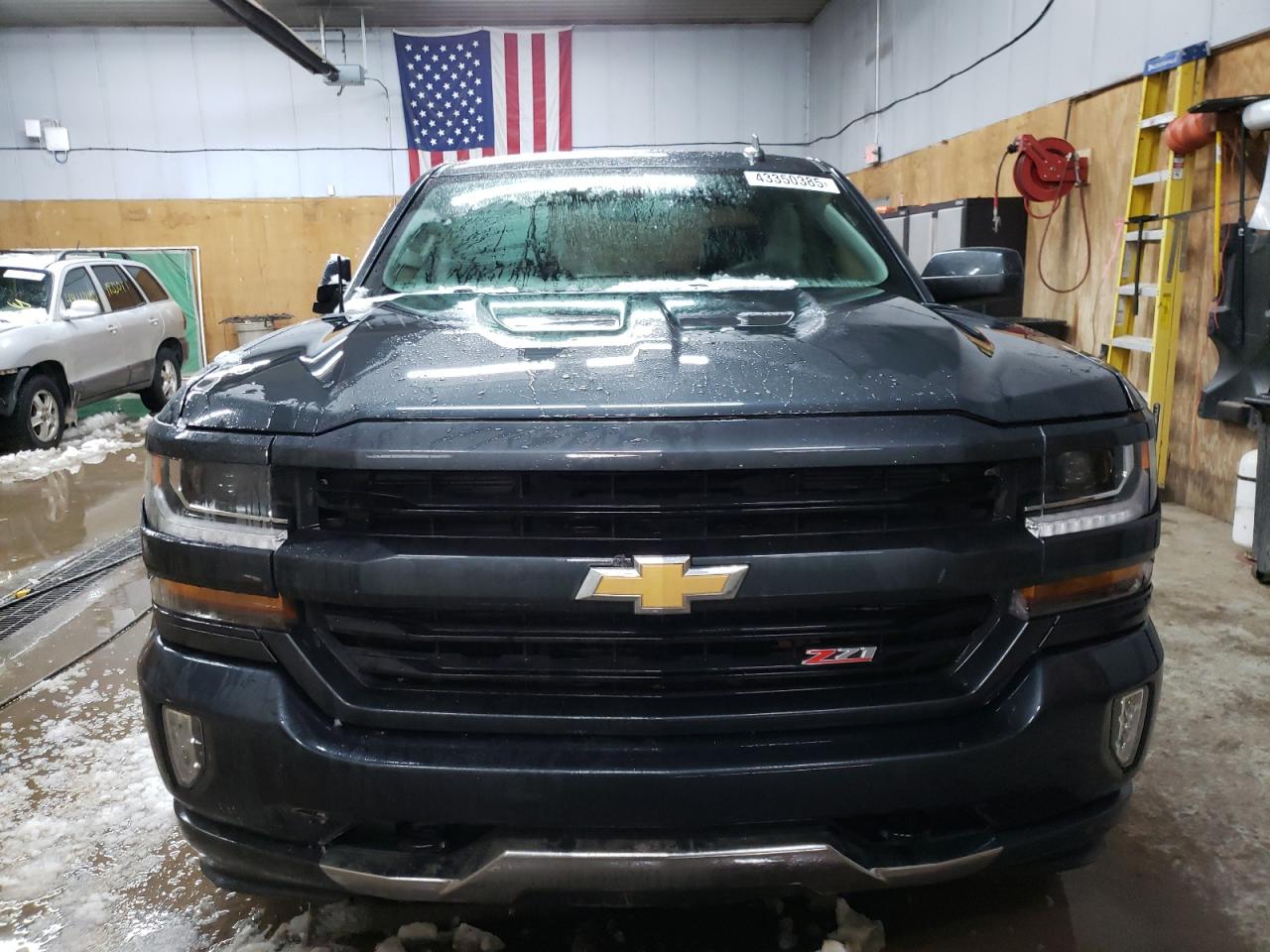 2018 Chevrolet Silverado - Image 5