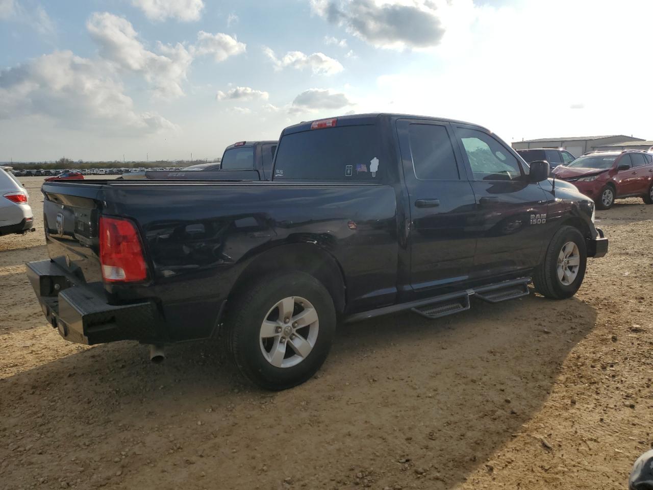 2014 RAM 1500 - Image 3