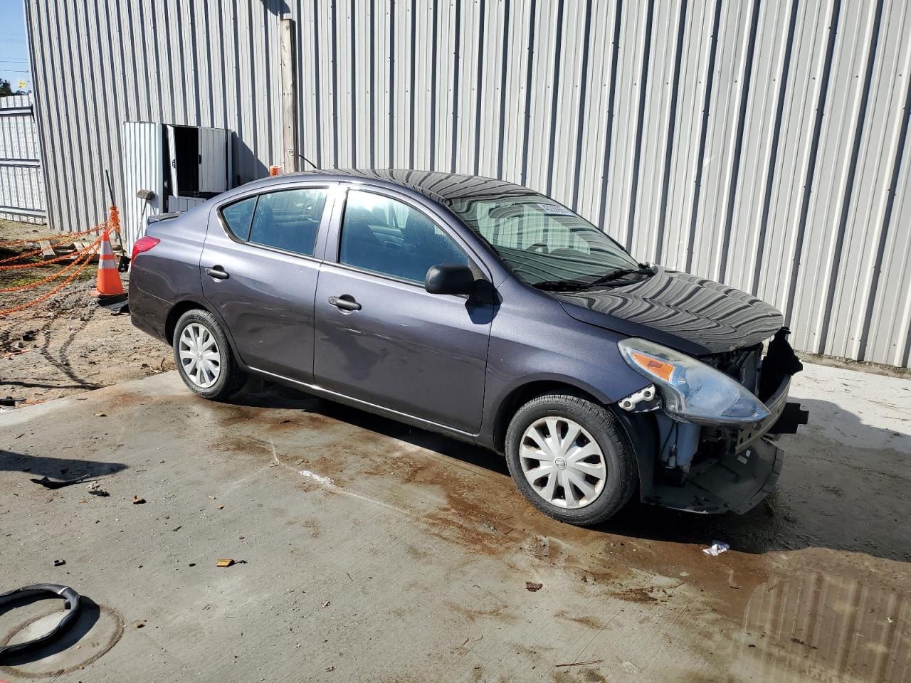 2015 Nissan Versa - Image 4