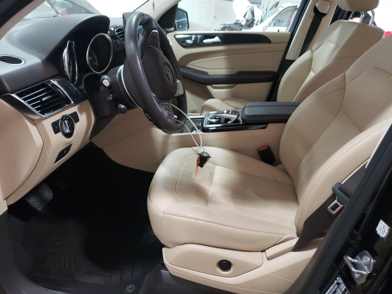 2018 Mercedes-Benz GLE - Image 7