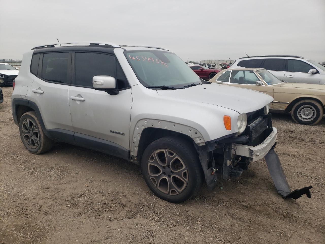 2015 Jeep Renegade - Image 4