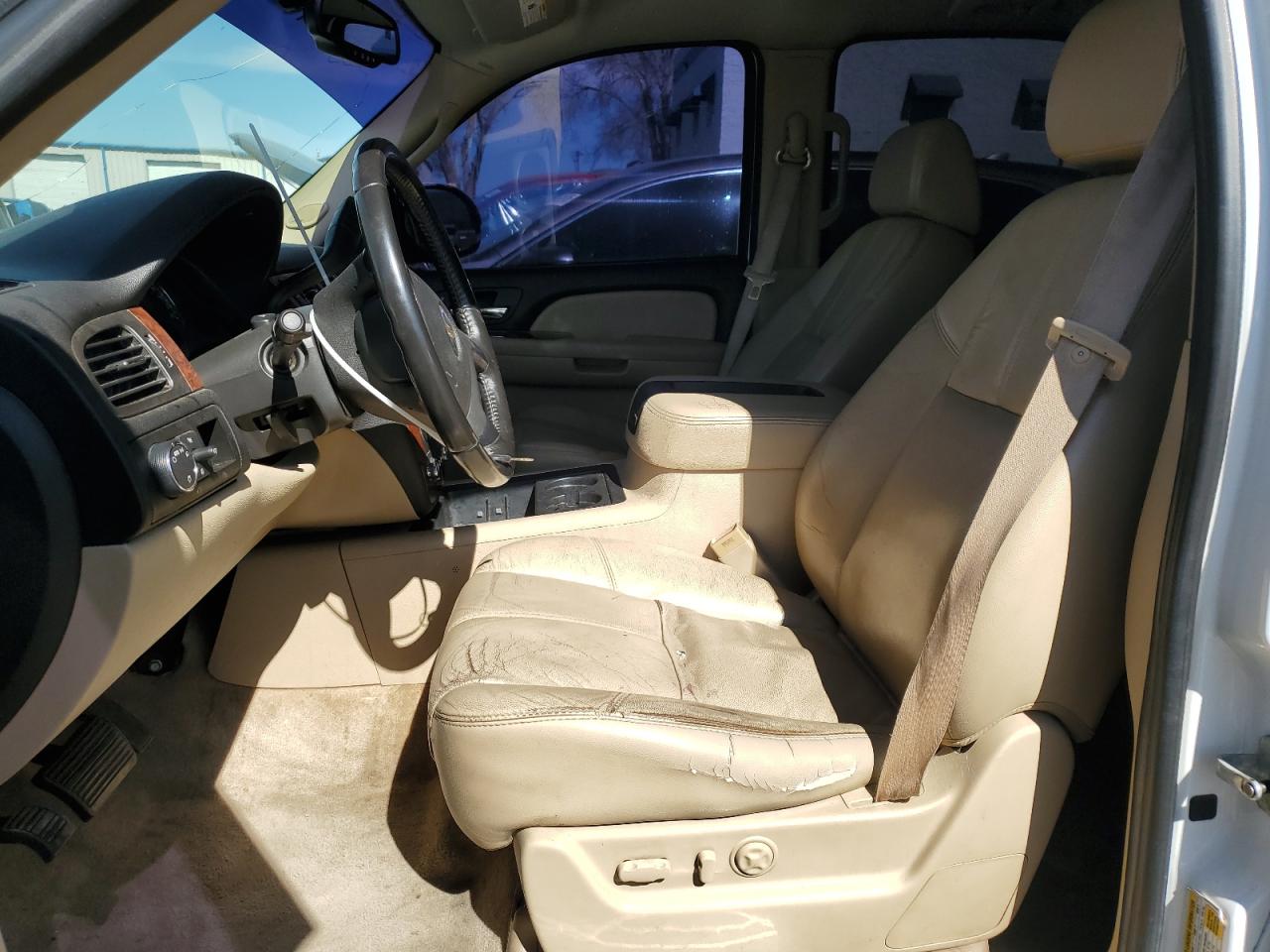 2007 Chevrolet Tahoe - Image 7