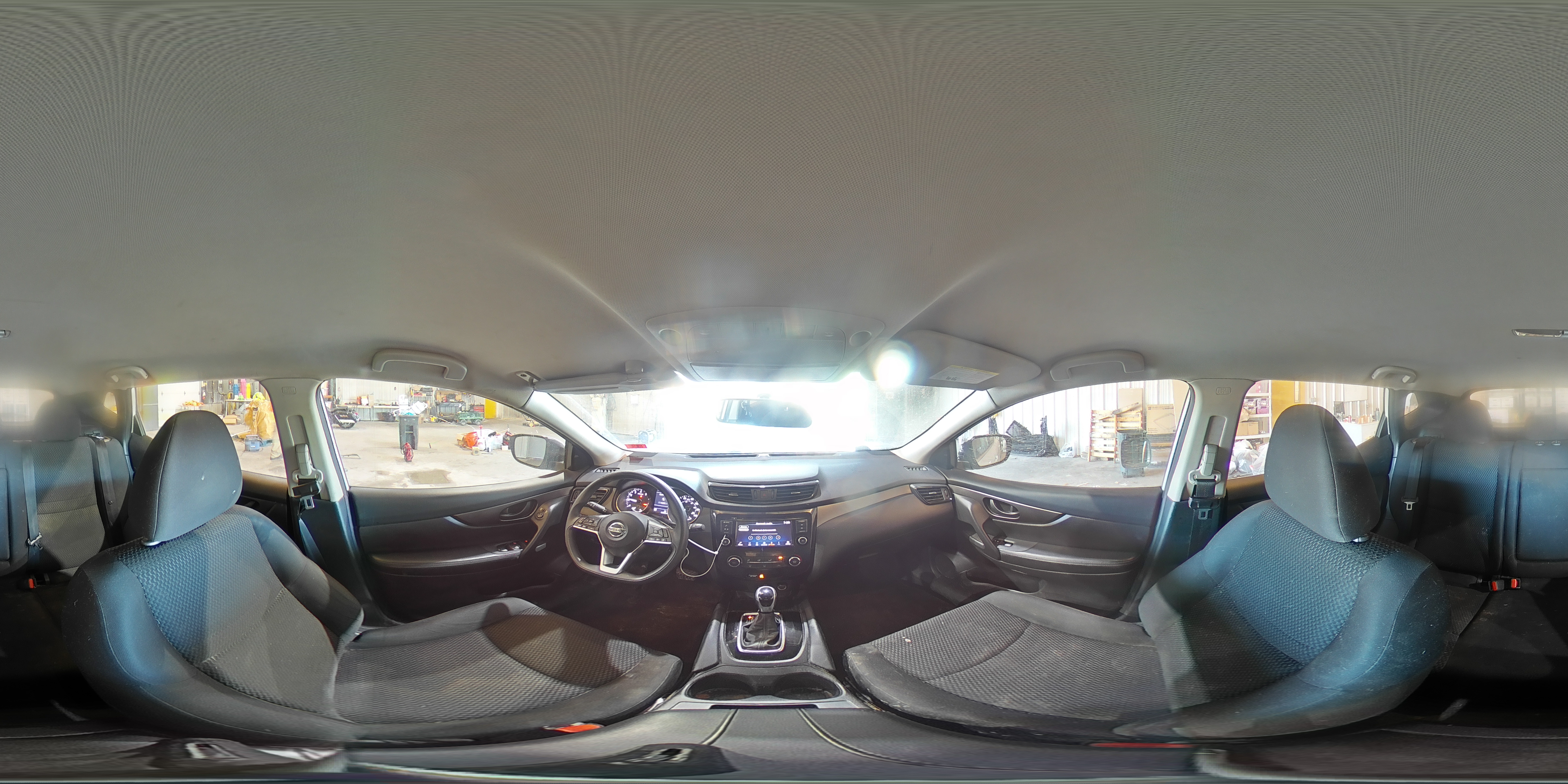 2019 Nissan Rogue - Image 15