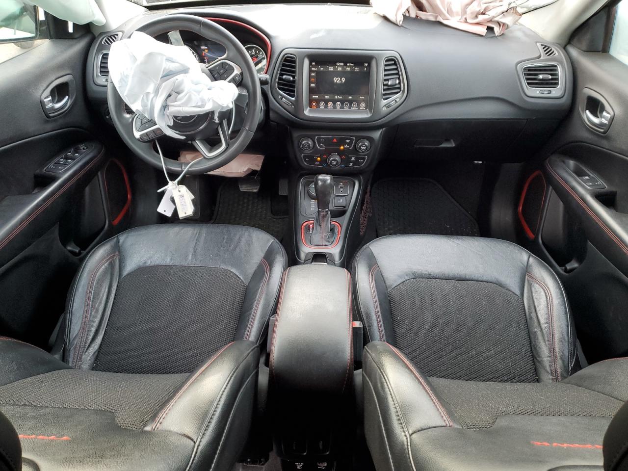 2021 Jeep Compass - Image 8