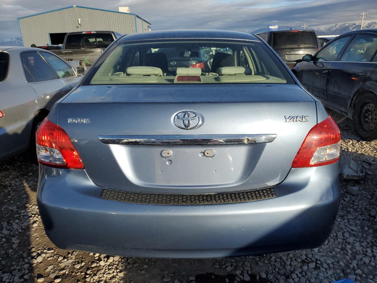 2010 Toyota Yaris - Image 6