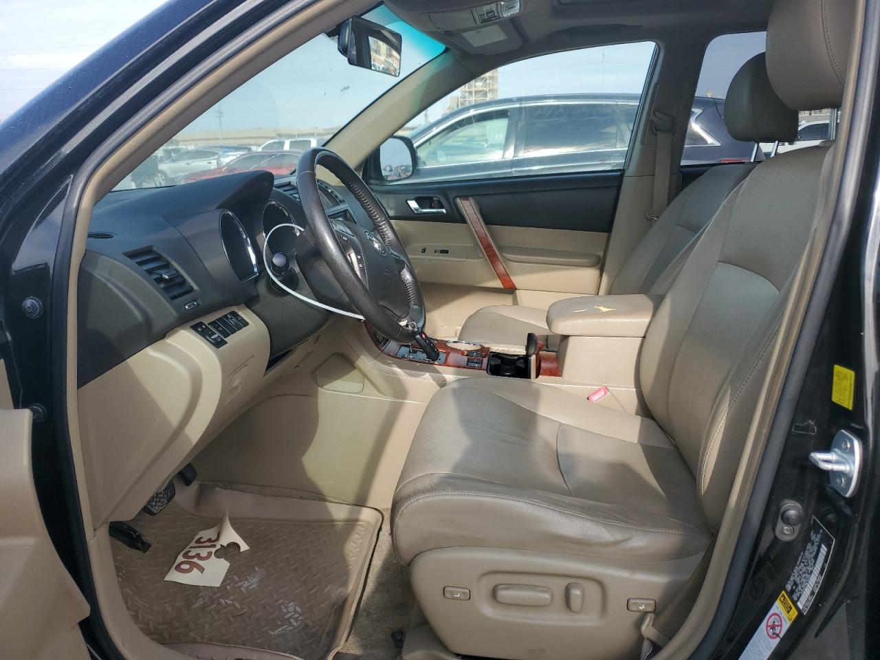 2010 Toyota Highlander - Image 7