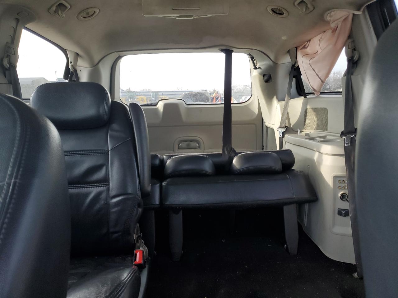 2010 Dodge Caravan - Image 10