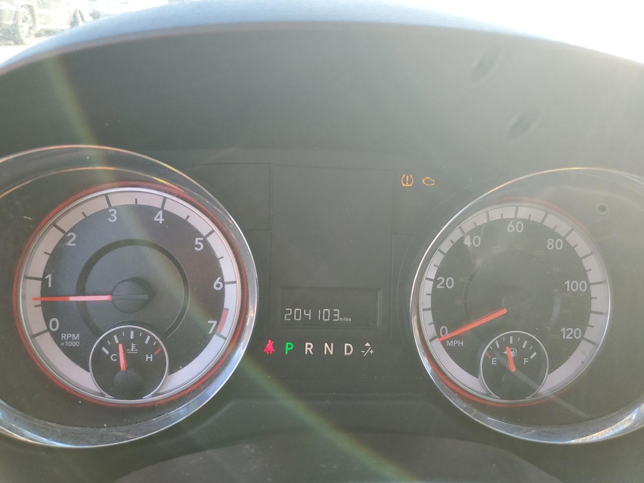 2019 Dodge Caravan - Image 9