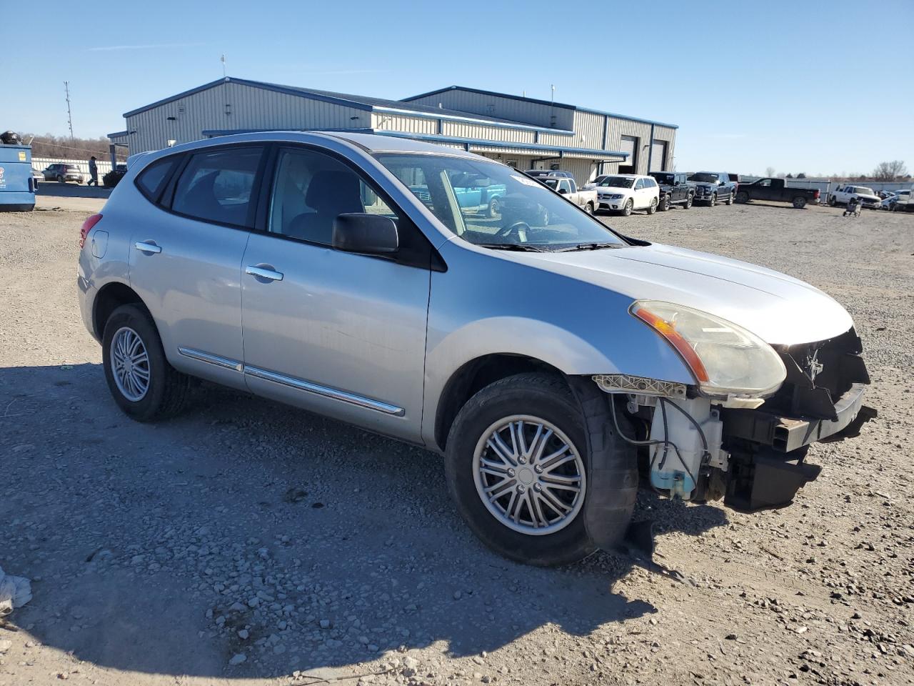 2013 Nissan Rogue - Image 4