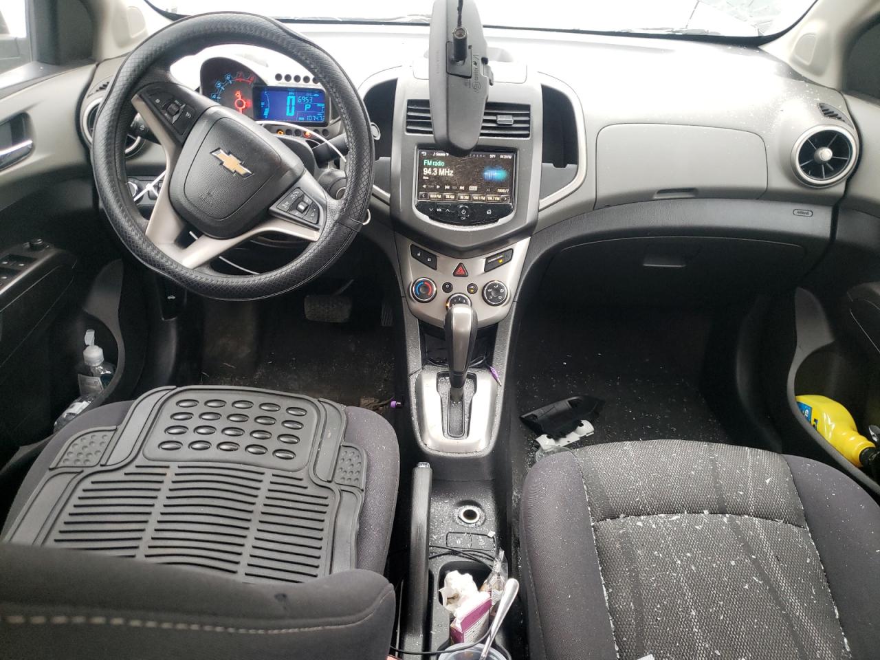 2013 Chevrolet Sonic - Image 8