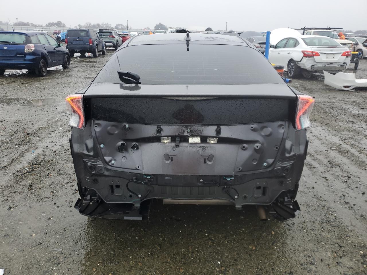 2016 Toyota Prius - Image 6