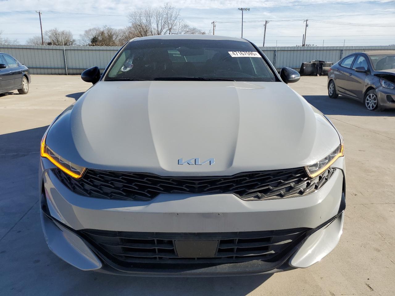 2023 Kia K5 - Image 5