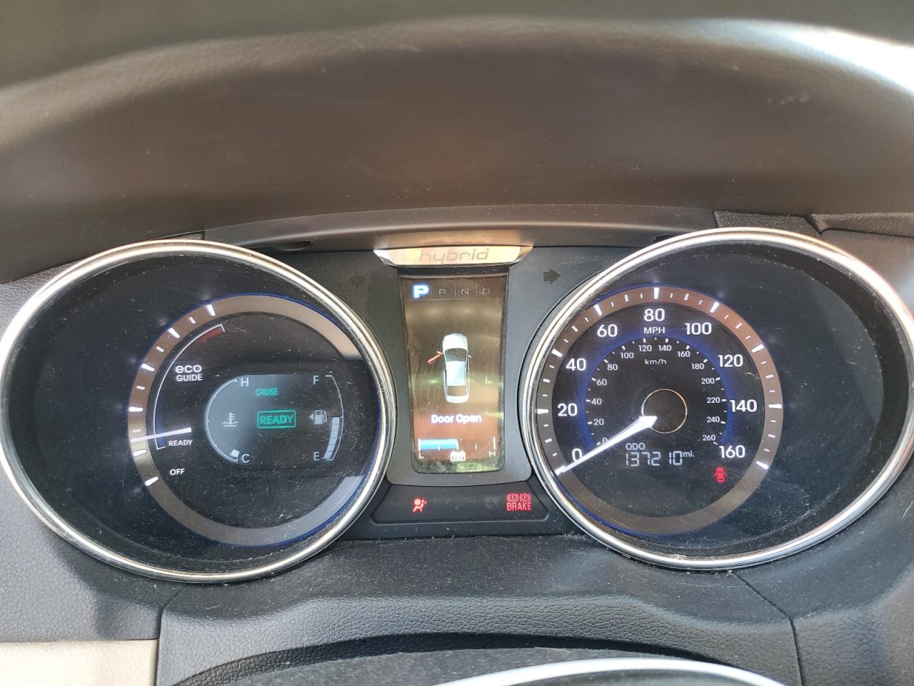 2015 Hyundai Sonata - Image 9