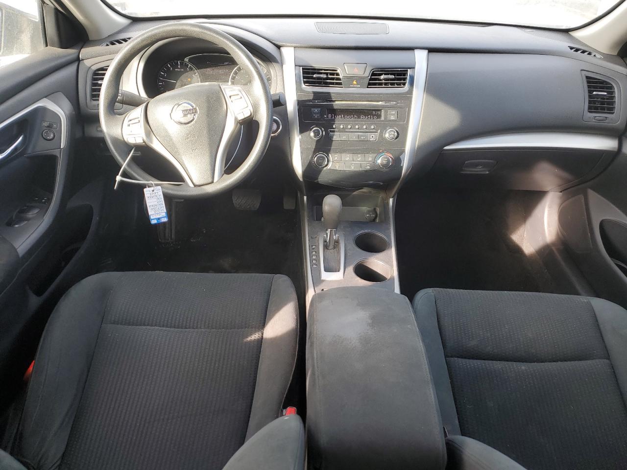 2015 Nissan Altima - Image 8