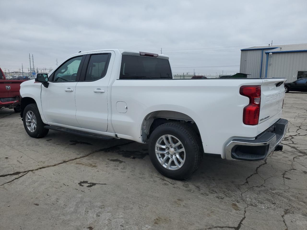 2021 Chevrolet Silverado - Image 2