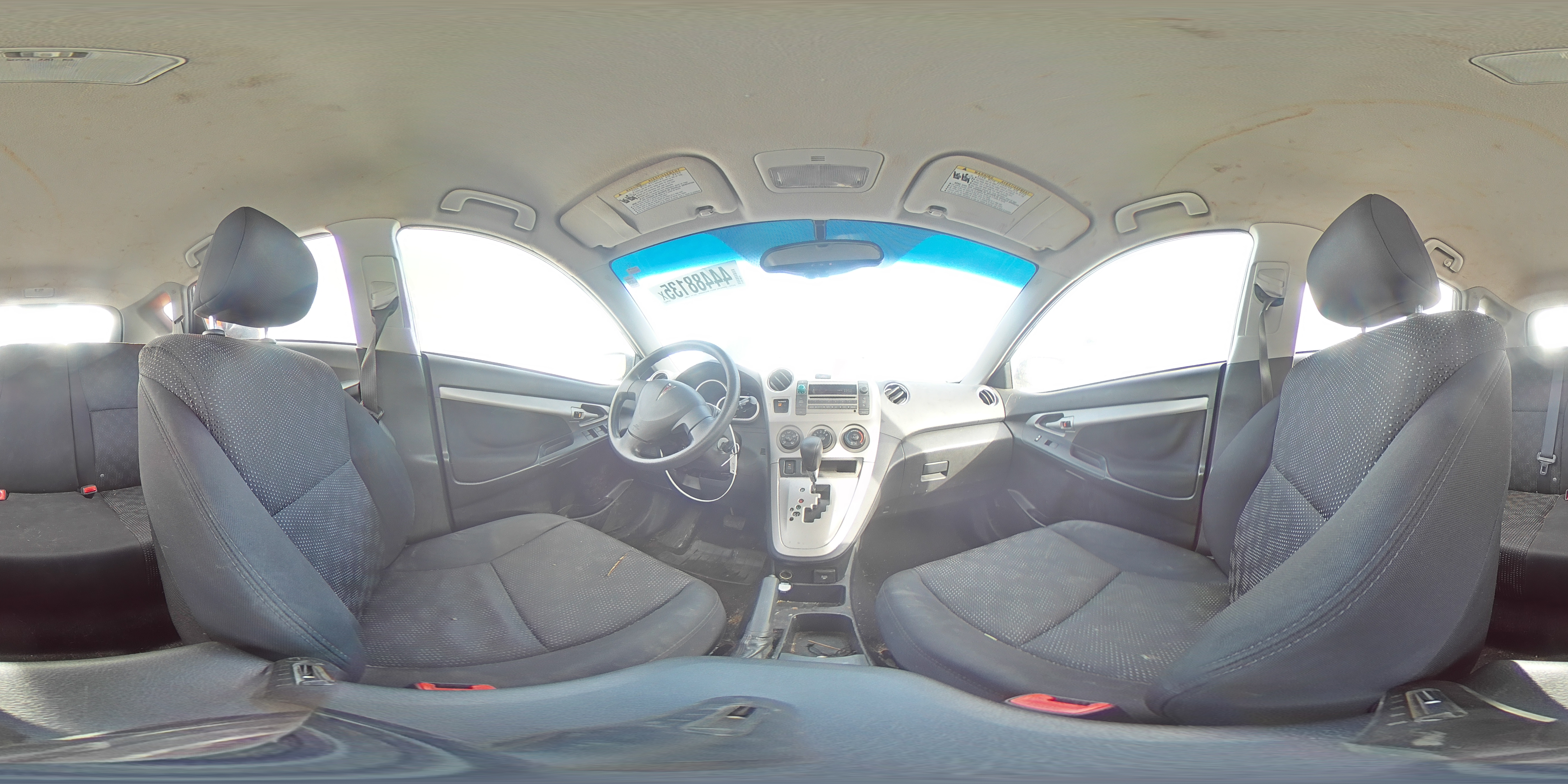2010 Pontiac Vibe - Image 13