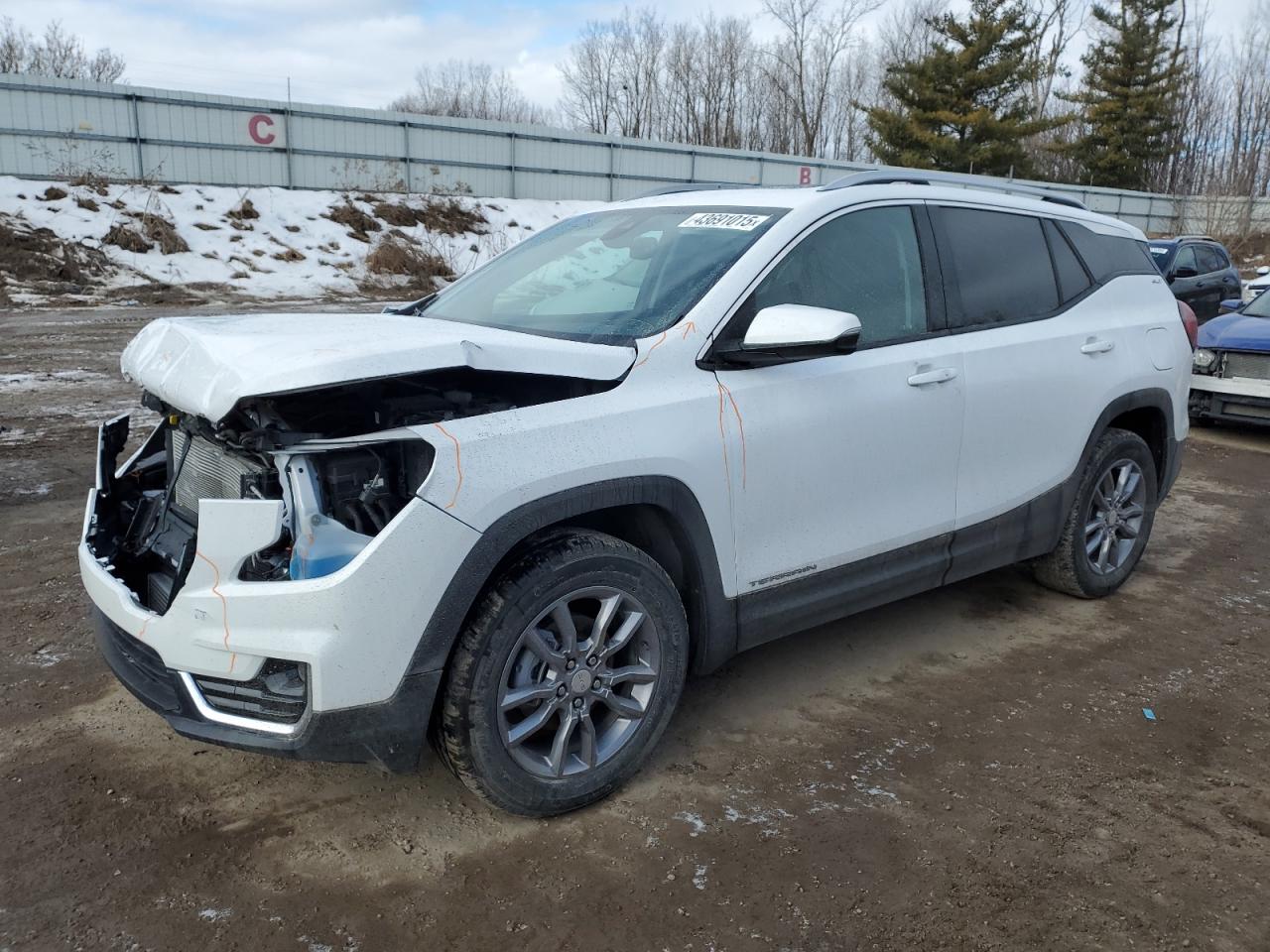 2022 GMC Terrain - Image 1