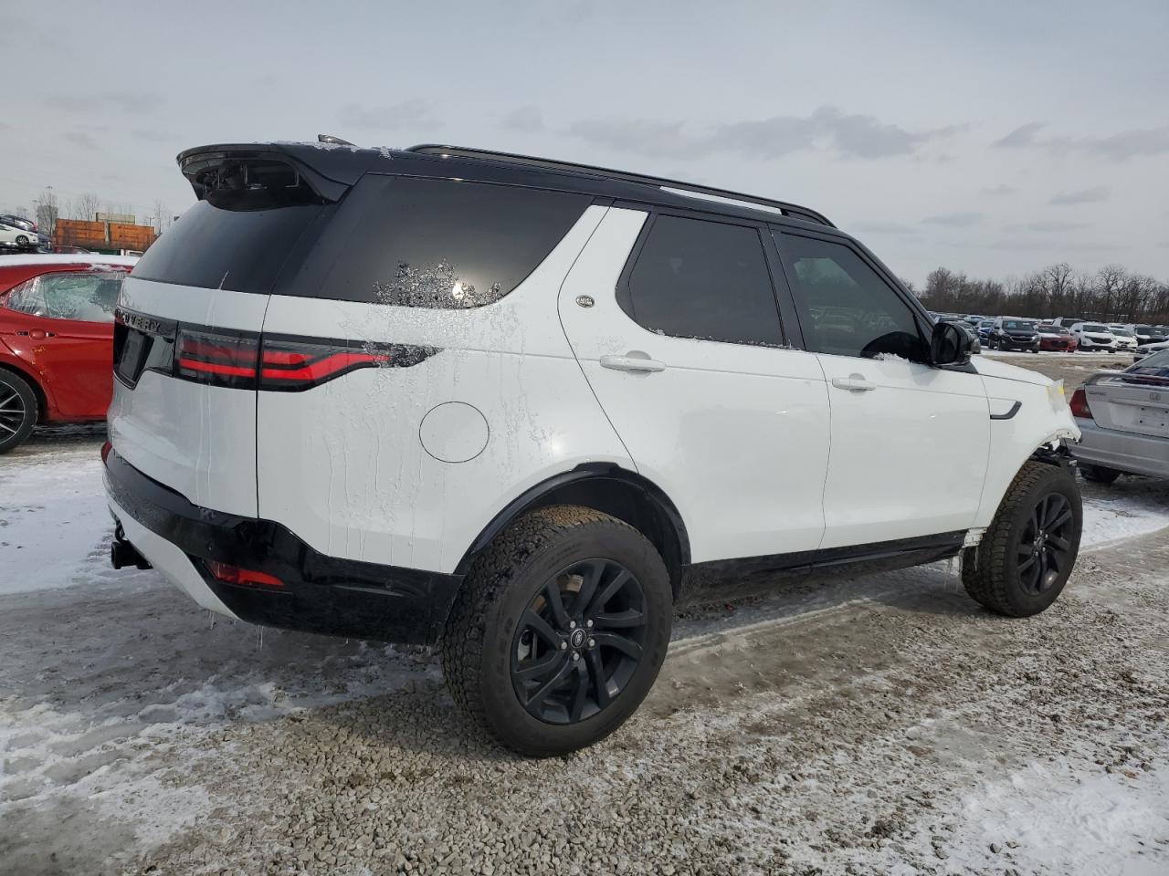 2021 Land Rover Discovery - Image 3