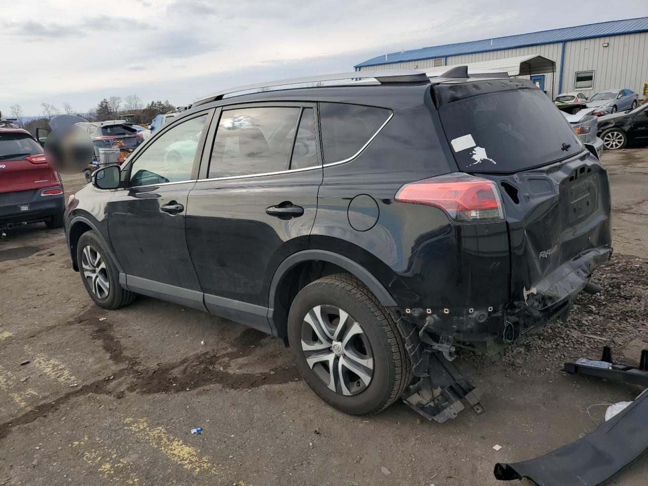 2017 Toyota RAV 4 - Image 2