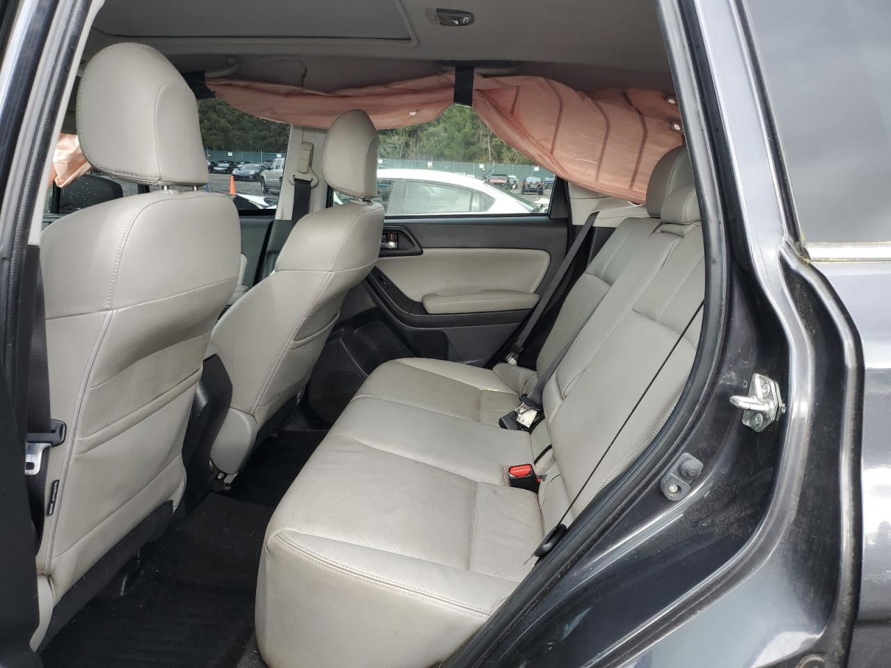 2015 Subaru Forester - Image 11