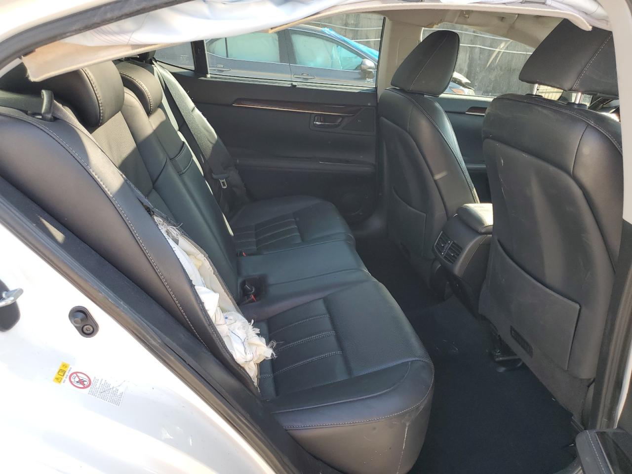 2018 Lexus ES - Image 10