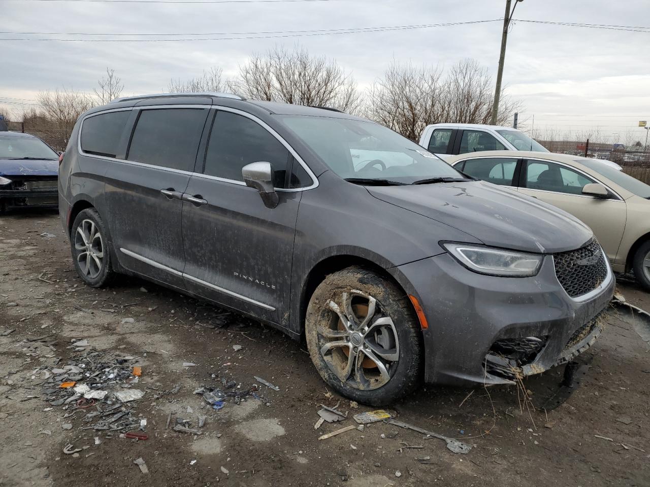 2021 Chrysler Pacifica - Image 4