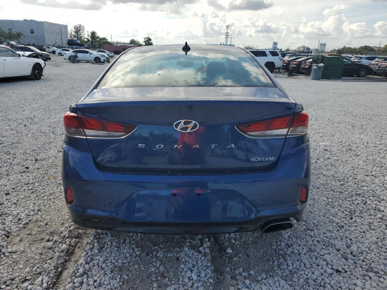 2019 Hyundai Sonata - Image 6