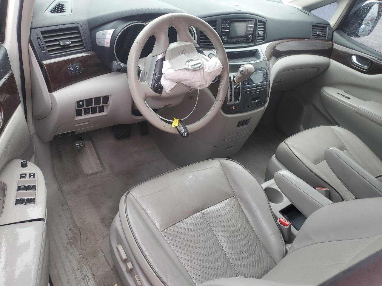 2014 Nissan Quest - Image 8