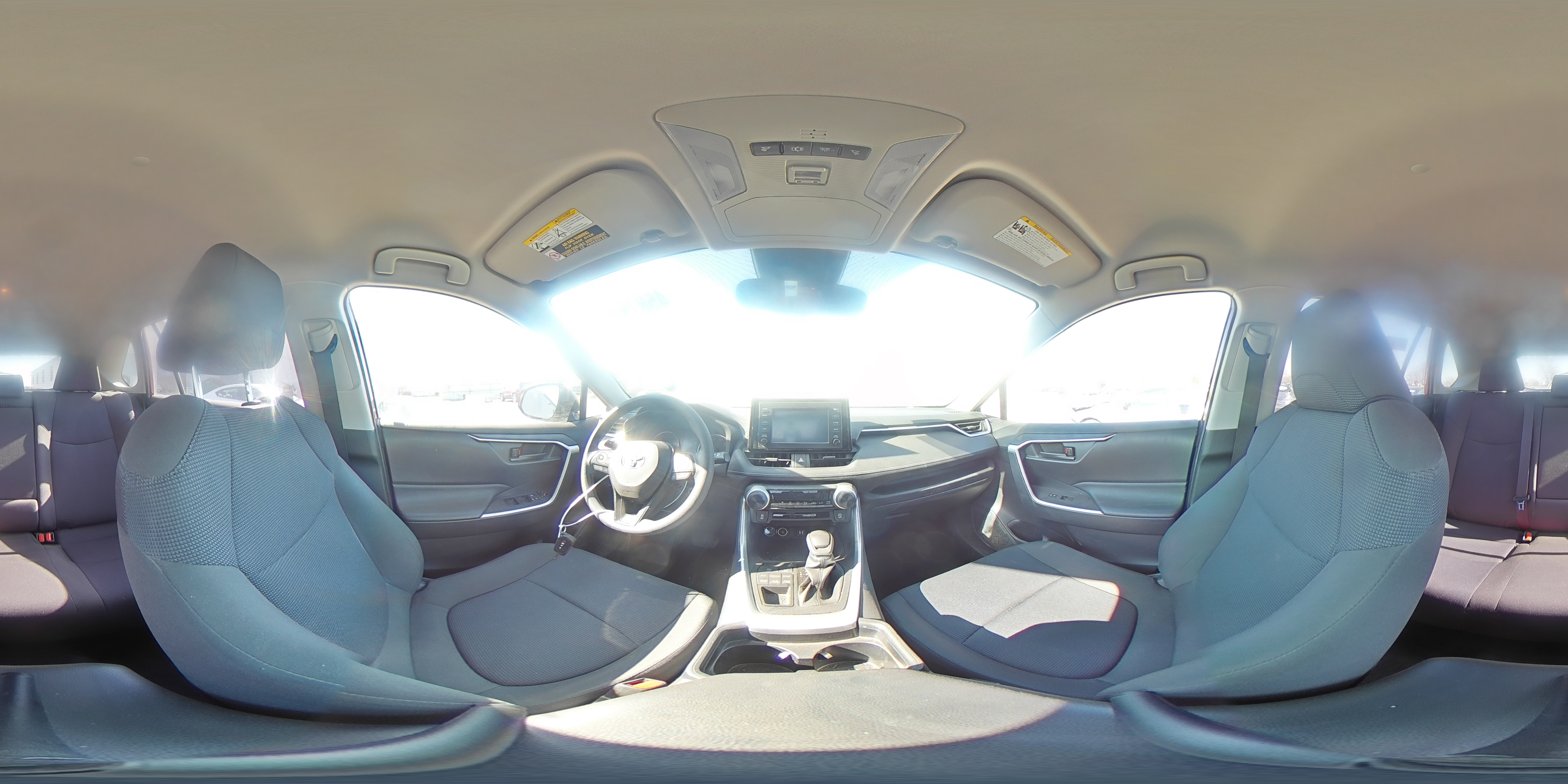 2019 Toyota RAV 4 - Image 16